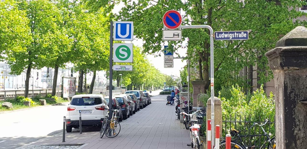 Ferienwohnung City und Messe Apart Fürth Nürnberg Exterior foto